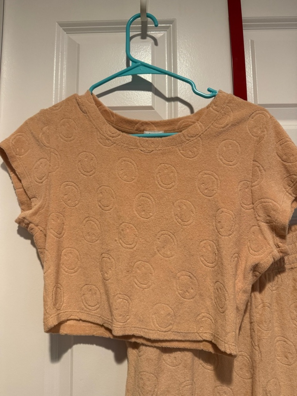 Offline by Aerie Two-Piece Cozy Smiley face Lounge Set — Camel - Picture 2 of 4
